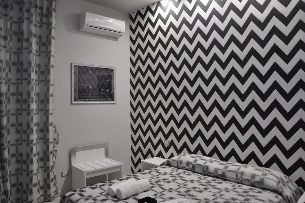 Il Corso Suite Róma Szoba fotó